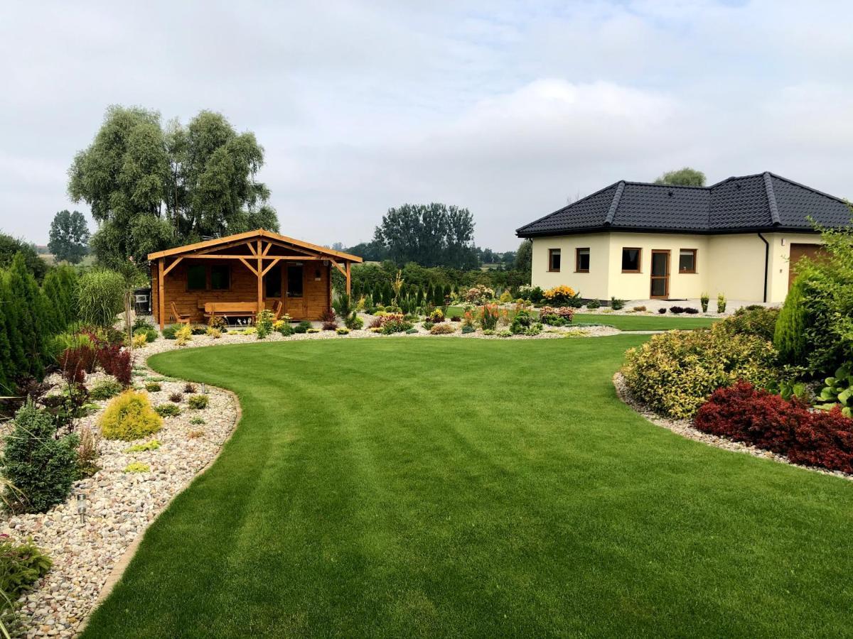 Zajazd Gosciniec Nowosiolki-Kolonia Bagian luar foto