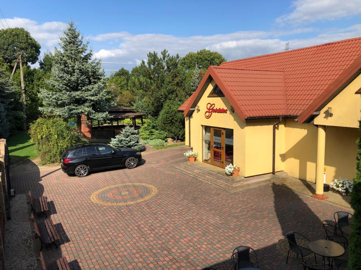 Zajazd Gosciniec Nowosiolki-Kolonia Bagian luar foto