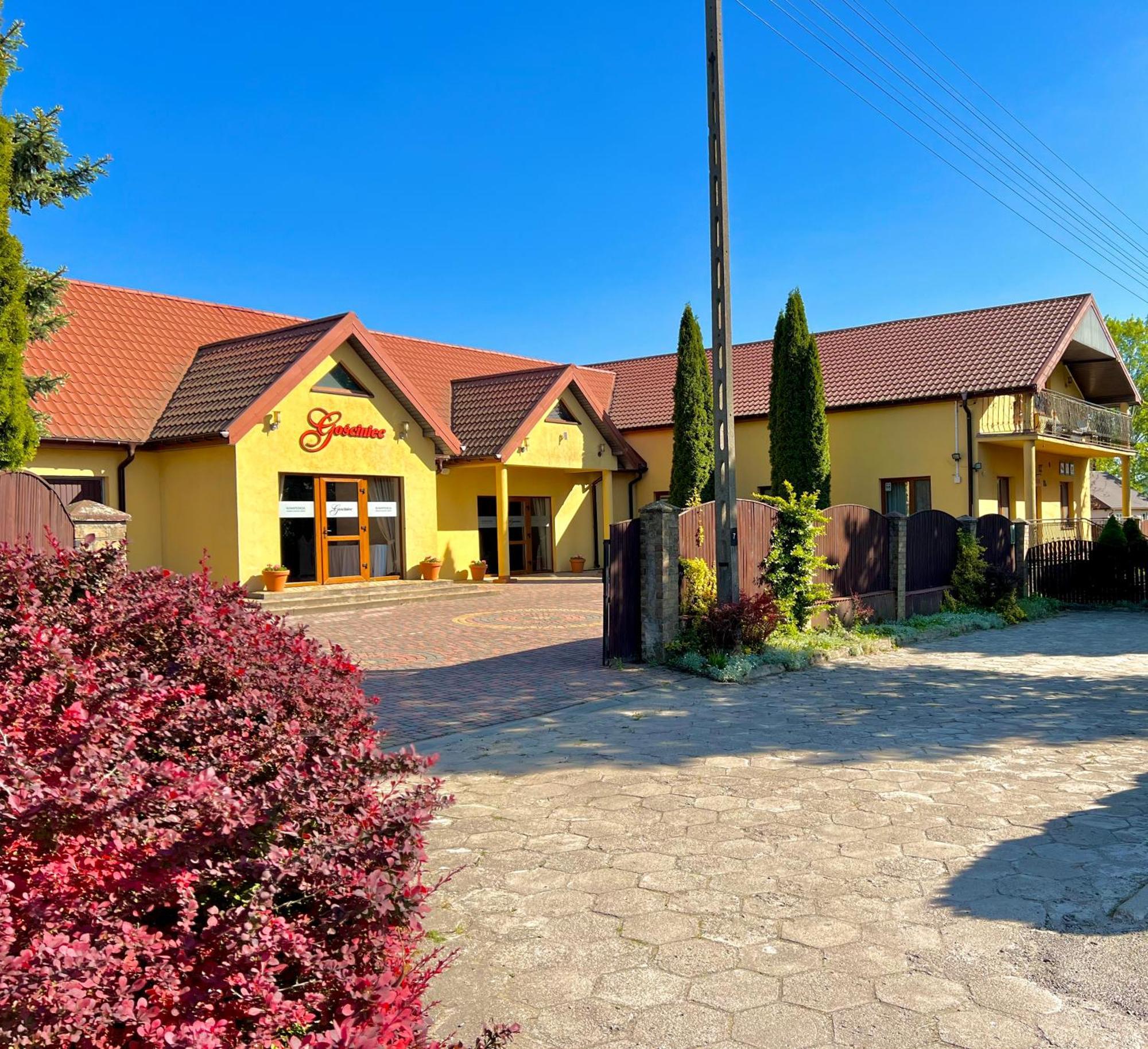 Zajazd Gosciniec Nowosiolki-Kolonia Bagian luar foto