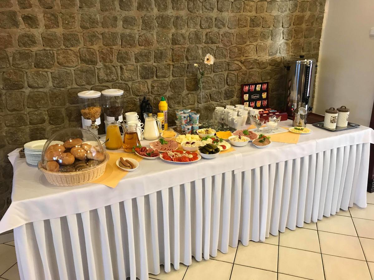 Zajazd Gosciniec Nowosiolki-Kolonia Bagian luar foto